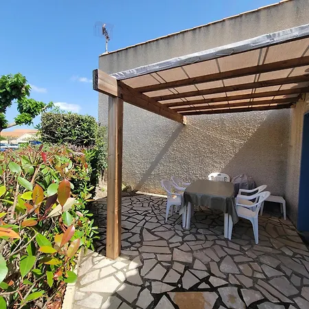 Villa Jolie Maison D'angle 4 Couchages Dans Privee A 300m De La Lrhp47